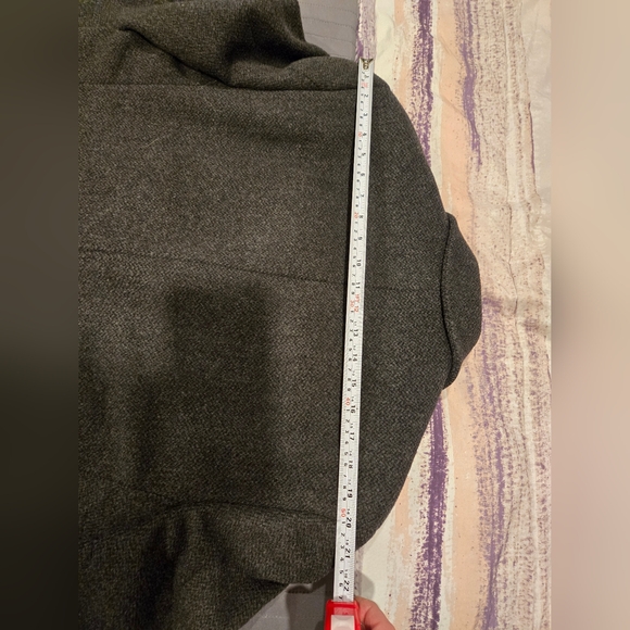 Long wool coat - Picture 8 of 9